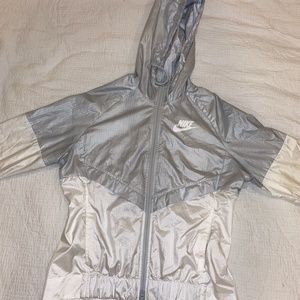 Nike jacket windbreaker